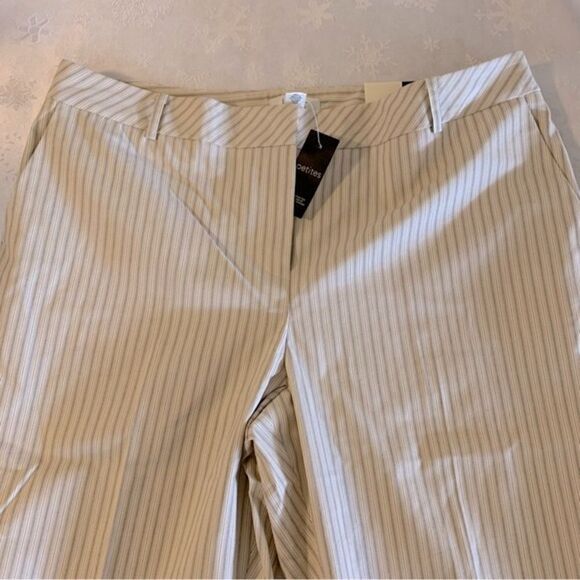 Ann Taylor Loft Career Cropped Pants Petite Taupe? or Beige? & White Sz 14P NWT - Picture 2 of 7